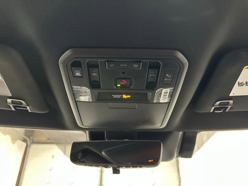 Used 2025 Toyota Tundra Platinum image 44