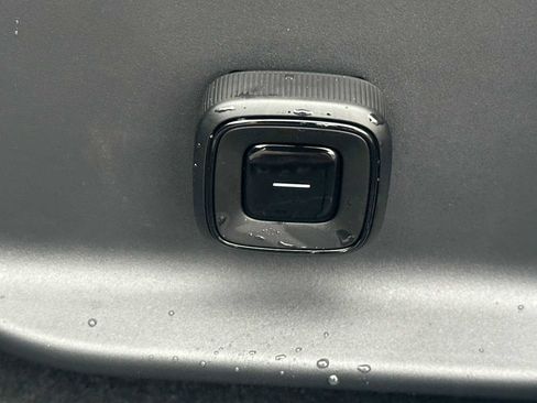 New 2026 Volvo EX30 Ultra image 21