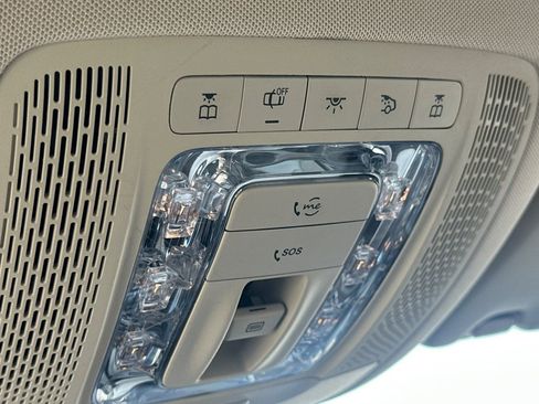 Used 2020 Mercedes-Benz GLS 450 4MATIC image 23