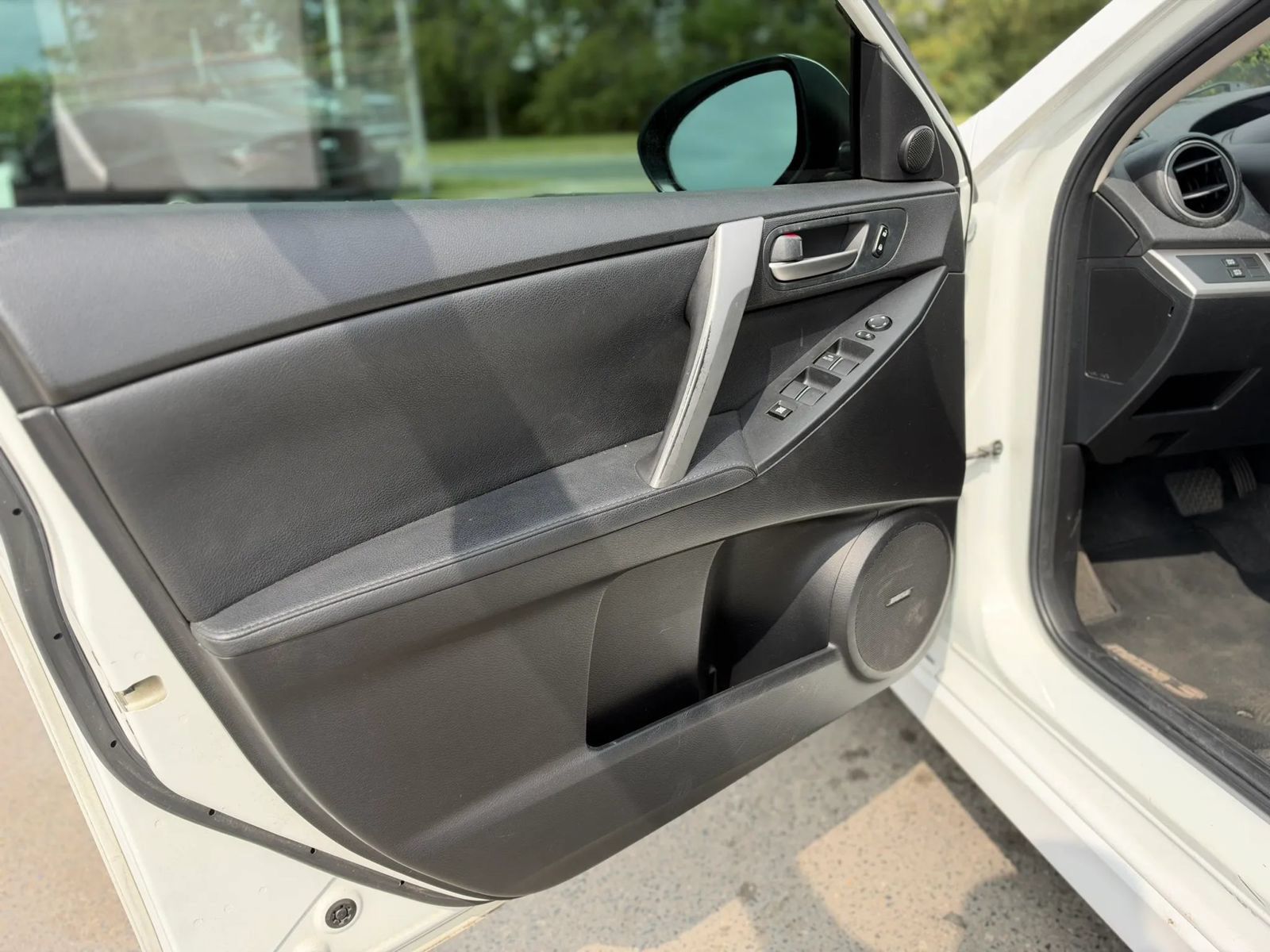 Used 2010 MAZDA MAZDA3 s Grand Touring FWD image 15
