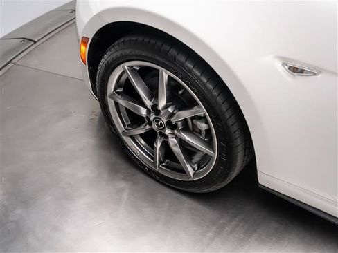 Used 2023 MAZDA MX-5 Miata Grand Touring RWD image 20