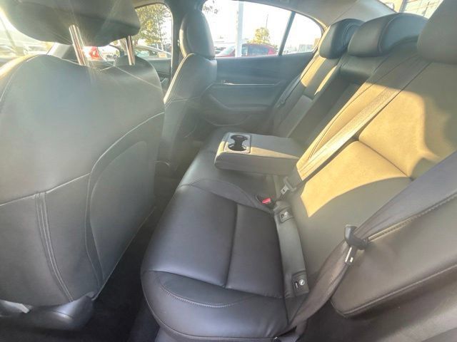 Used 2020 MAZDA MAZDA3 Sedan w/ Preferred Package FWD image 20