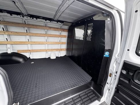 Used 2023 Chevrolet Express 2500 w/ Driver Convenience Package image 8