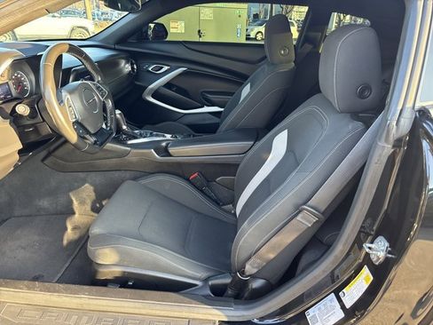 Used 2022 Chevrolet Camaro LT image 12