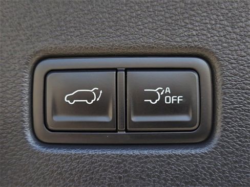 Certified 2025 Kia Telluride S image 11