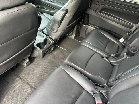 Used 2024 Honda Odyssey EX-L image 13