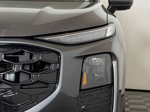 New 2026 Audi Q3 quattro 2.0T AWD/4WD image 11