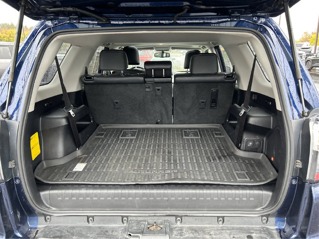 Used 2016 Toyota 4Runner Limited w/ Convenience Package AWD/4WD image 14