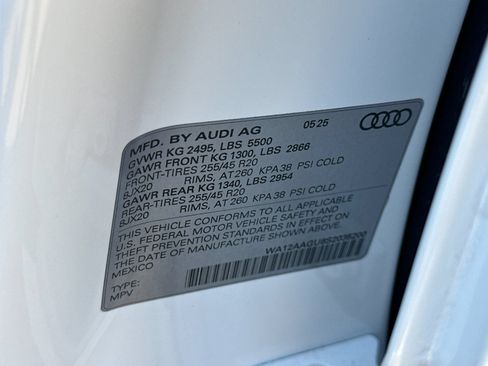 Used 2025 Audi Q5 Premium Plus AWD/4WD image 35