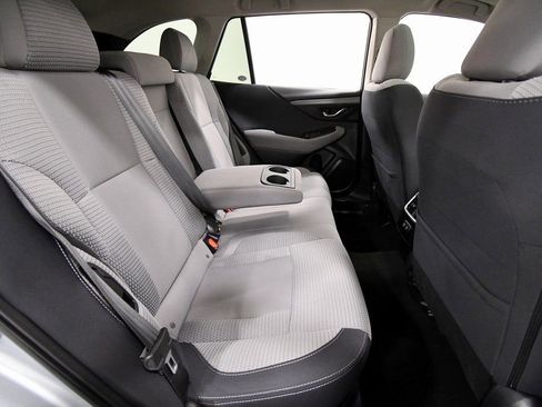 Used 2022 Subaru Outback Premium image 18