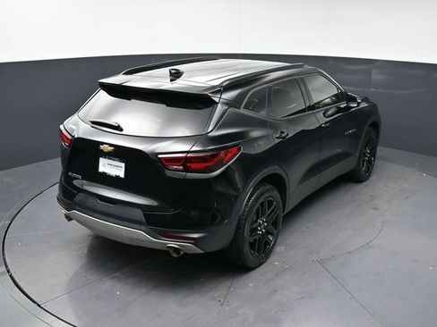 Used 2023 Chevrolet Blazer LT w/ Sound & Technology Package FWD image 21