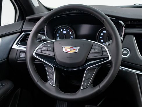 Certified 2026 Cadillac XT5 Premium Luxury w/ Driver Assist Package AWD/4WD image 13