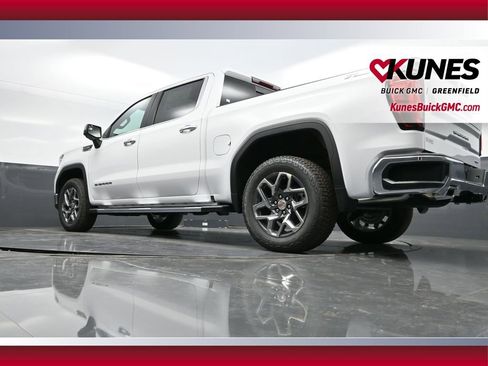 New 2026 GMC Sierra 1500 SLT w/ SLT Premium Package image 42