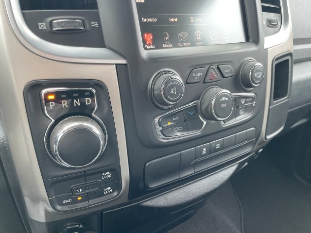 Used 2016 RAM 1500 Classic SLT AWD/4WD image 22