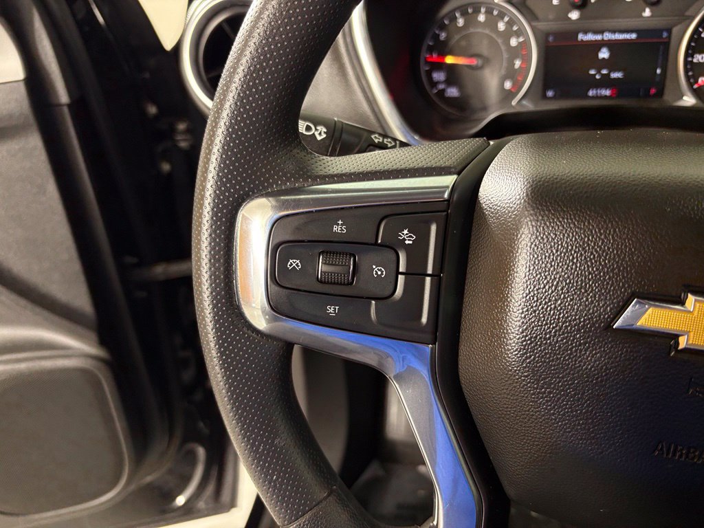 Used 2025 Chevrolet Blazer LT FWD image 18
