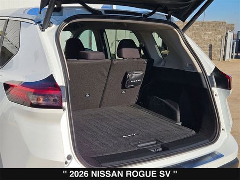 Used 2026 Nissan Rogue SV image 32