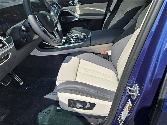 New 2026 BMW ALPINA XB7 AWD/4WD image 3