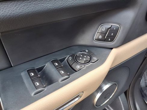 Certified 2022 Ford Expedition XLT image 25