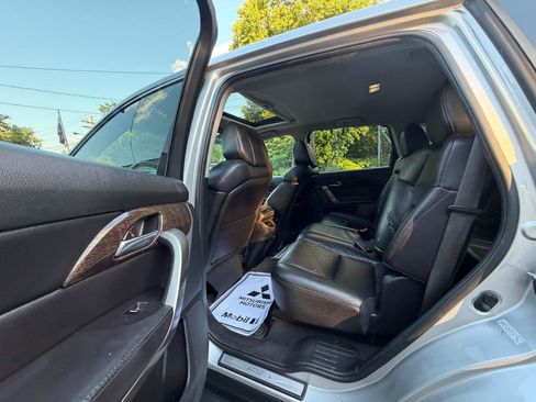 Used 2011 Acura MDX w/ Technology Package AWD/4WD image 25