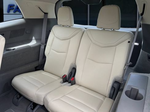 Used 2024 Cadillac XT6 Premium Luxury w/ Technology Package FWD image 13