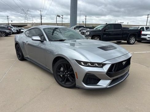 Used 2024 Ford Mustang GT RWD image 2