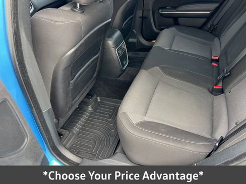 Used 2015 Dodge Charger SXT image 30