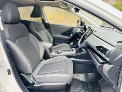 Used 2025 Subaru Crosstrek 2.0i Premium image 26