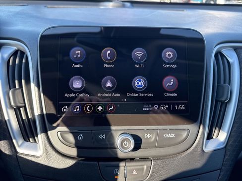 Used 2024 Chevrolet Malibu LT image 27