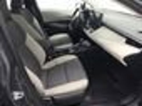 Used 2025 Toyota Corolla LE FWD image 8