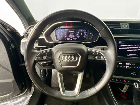 Used 2020 Audi Q3 2.0T Premium w/ Convenience Package image 17