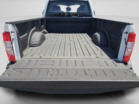 Used 2022 Ford F250 XL w/ Power Equipment Group AWD/4WD image 23