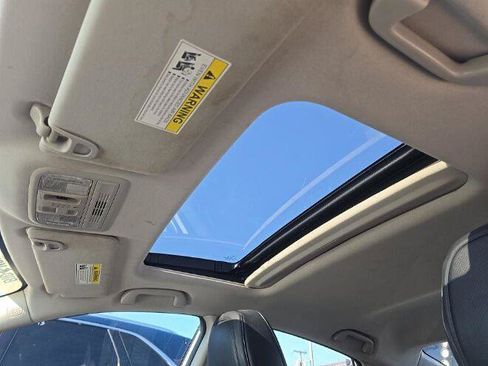 Used 2018 Honda Civic EX image 18