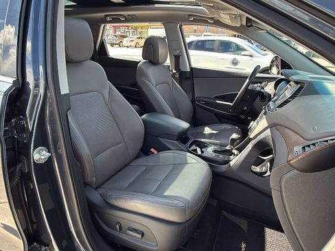 Used 2018 Hyundai Santa Fe FWD image 41