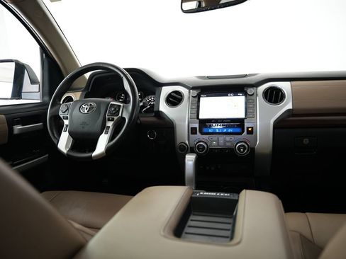 Used 2020 Toyota Tundra Limited w/ TRD Off-Road Package AWD/4WD image 20