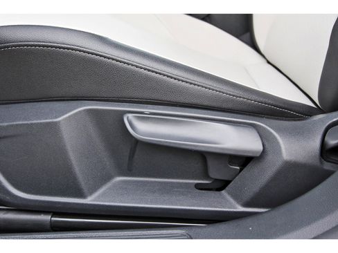 Used 2021 Volkswagen Jetta R-Line w/ R-Line Cold Weather Package image 29