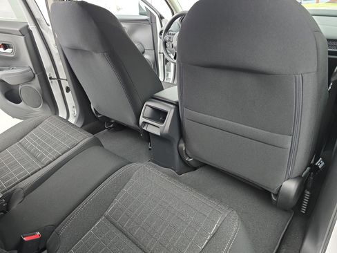 New 2026 Honda HR-V LX image 11