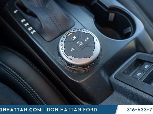 New 2025 Ford Bronco Outer Banks AWD/4WD image 11
