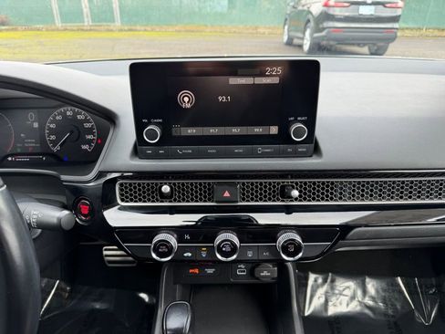 Used 2023 Honda Civic Sport image 21