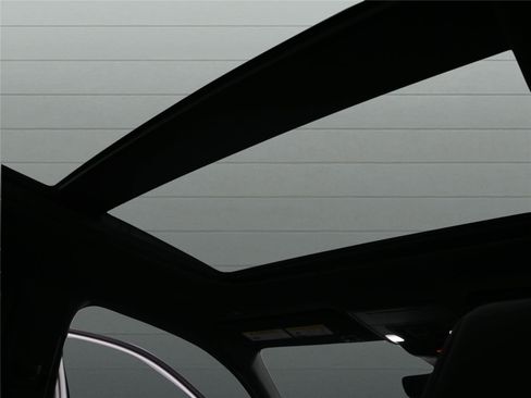 Certified 2025 Acura ADX A-Spec image 27