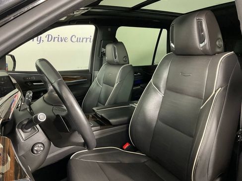 Used 2023 Cadillac Escalade Premium Luxury RWD image 14