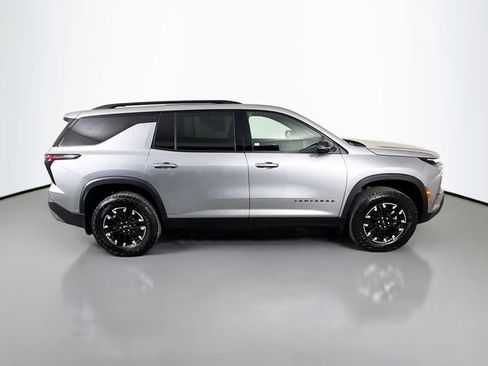 New 2026 Chevrolet Traverse Z71 w/ Enhanced Driving Package image 11