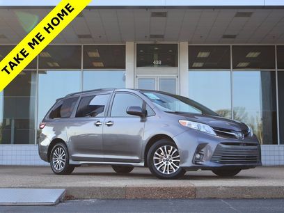 Used 2020 Toyota Sienna XLE