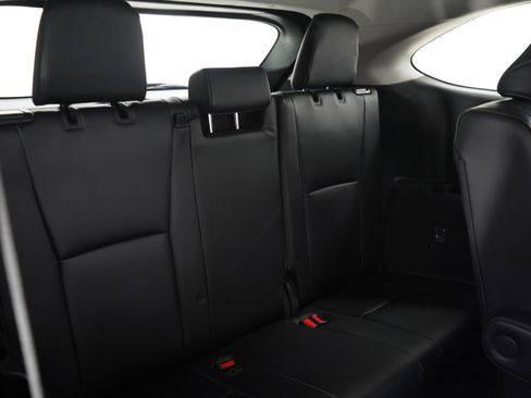 Used 2024 Toyota Highlander Limited AWD/4WD image 15
