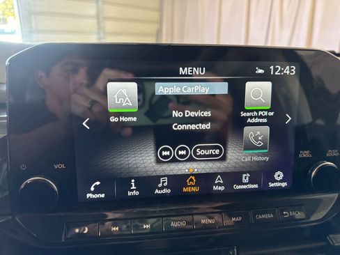Used 2024 Nissan Pathfinder SL w/ SL Premium Package FWD image 25