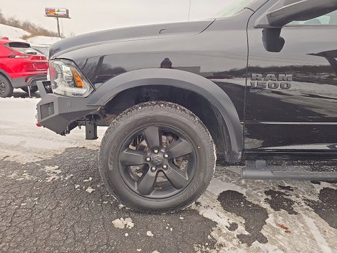 Used 2019 RAM 1500 Classic Warlock image 8