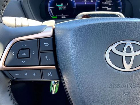 Used 2026 Toyota Grand Highlander AWD Hybrid image 24