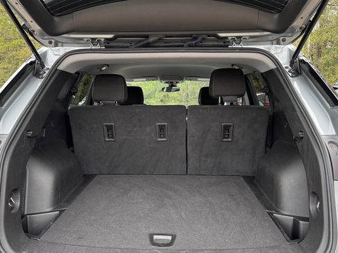 Used 2025 Chevrolet Blazer LT image 15