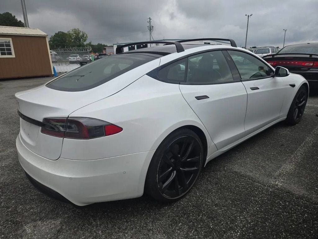 Used 2022 Tesla Model S AWD/4WD image 2