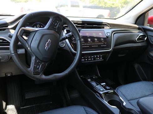 Used 2023 Chevrolet Bolt EUV LT w/ Convenience Package FWD image 14