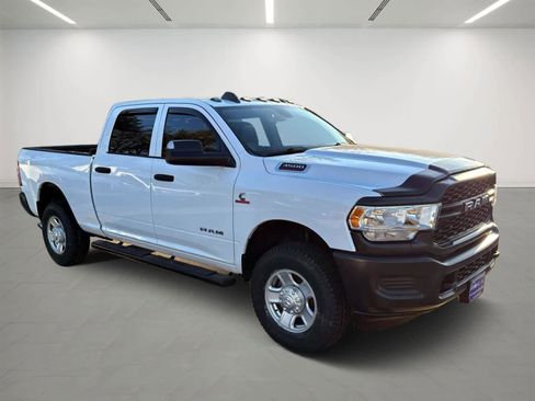 Used 2022 RAM 3500 Tradesman w/ Snow Chief Group image 5